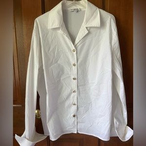St. John Knits - crisp cotton white shirt with French cuffs